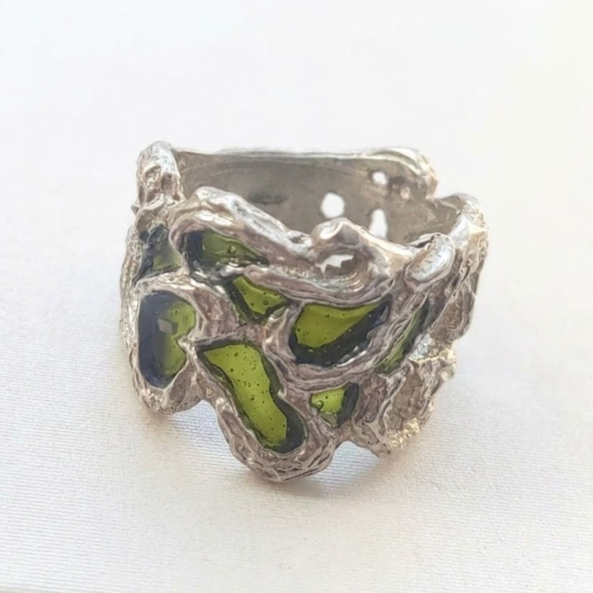 The Roots Ring