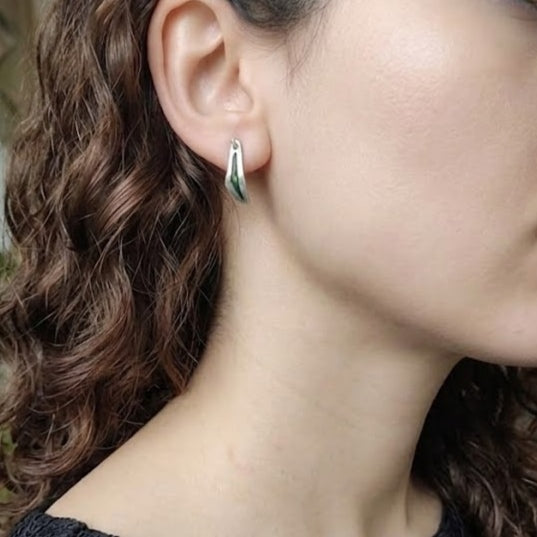 Handmade sterling silver map earrings. Palestinian jewelry Brand 